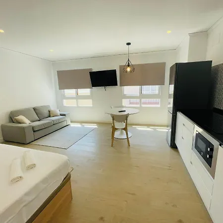 Apartment Pare Pere