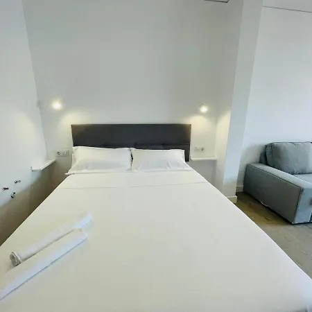 Apartment Pare Pere *